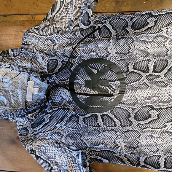 Michael Kors 👗 - Picture 4 of 7